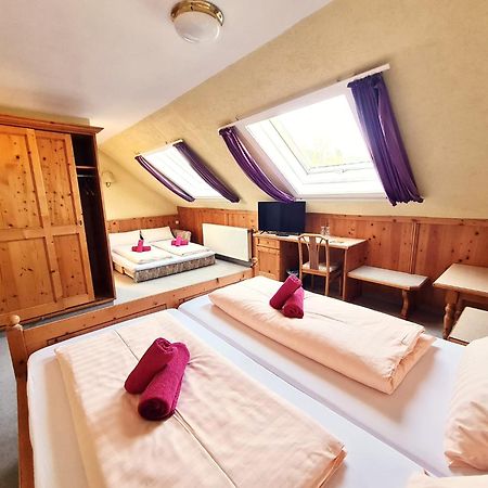 Hotel-Barbarossa-Garni Bei Hanau Rodenbach  Exteriér fotografie