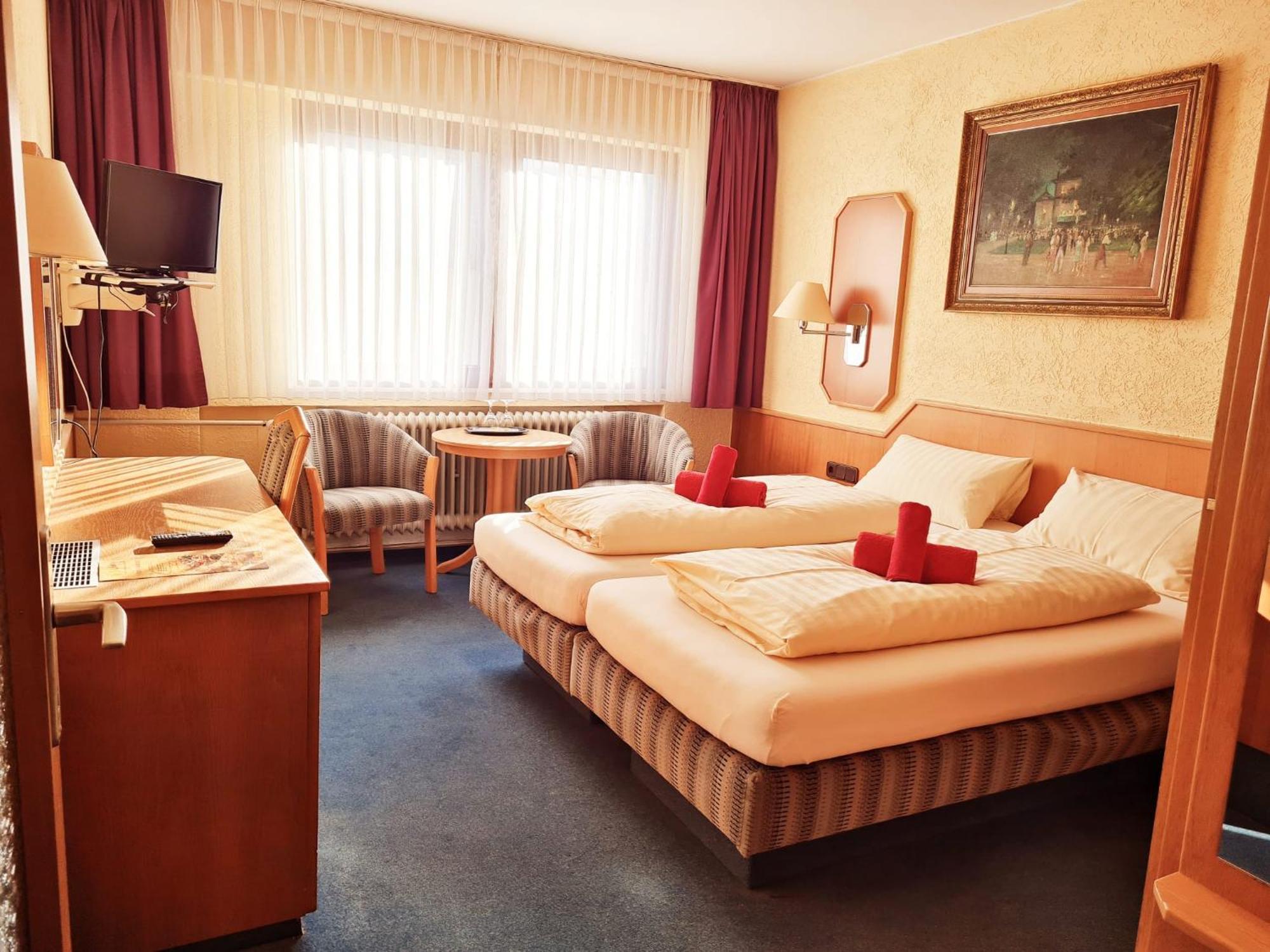 Hotel-Barbarossa-Garni Bei Hanau Rodenbach  Exteriér fotografie